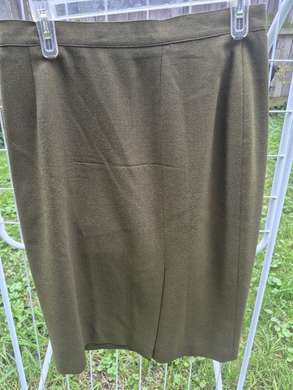 Krasini 100% Wool Olive Green Women's Knee-Length Skirt